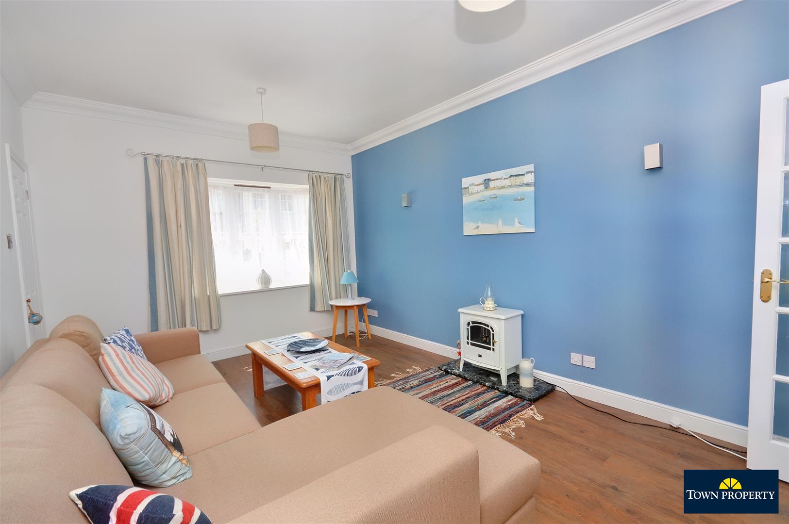 Property Details for Lismore Road Eastbourne East Sussex BN21 3BF